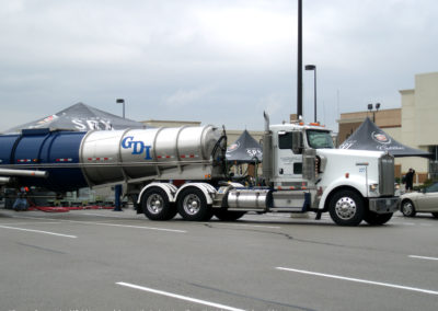 Bulk water tanker delivers water for ballast at special event